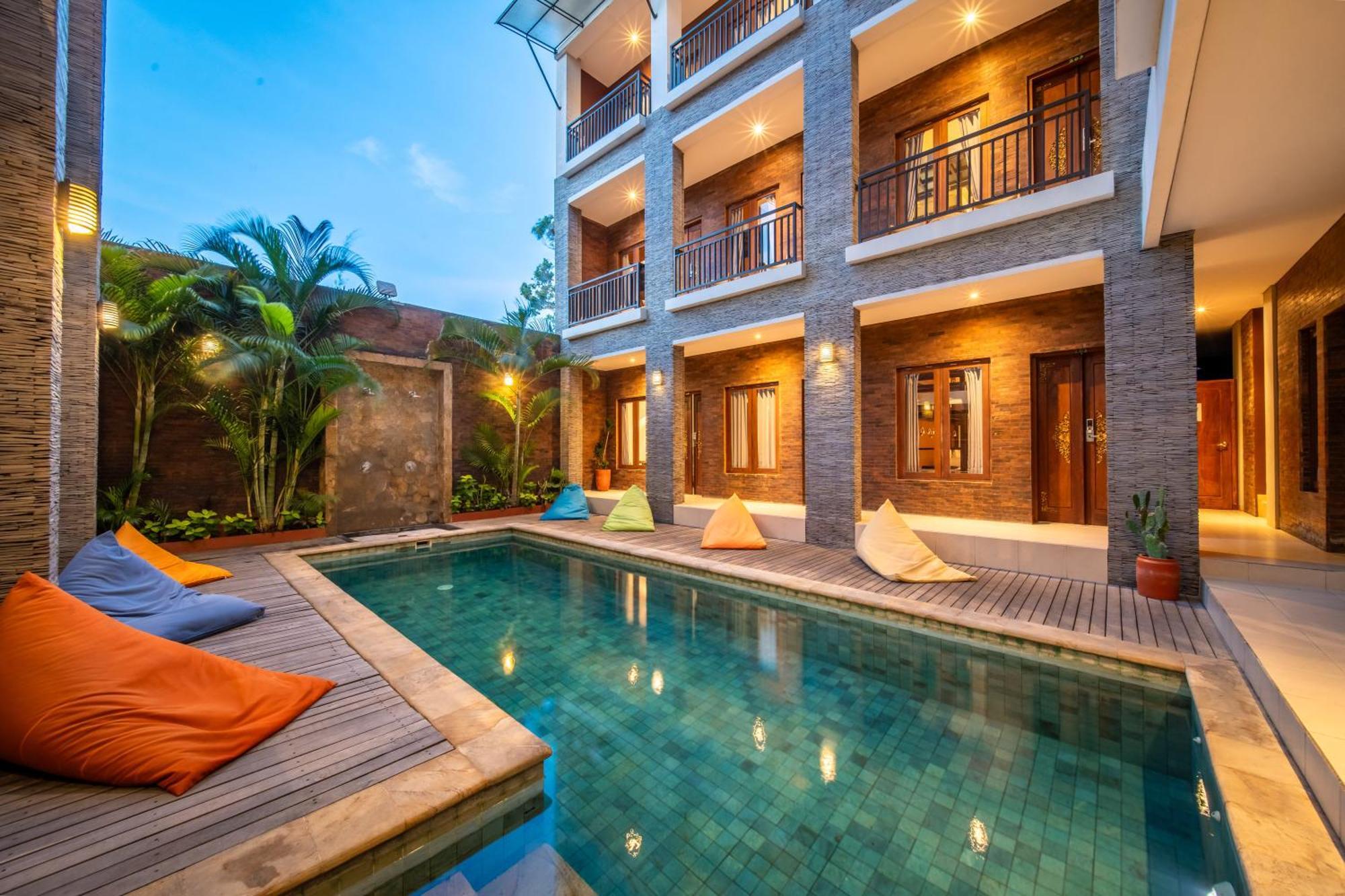 Gelatik Bed And Breakfast Seminyak Buitenkant foto