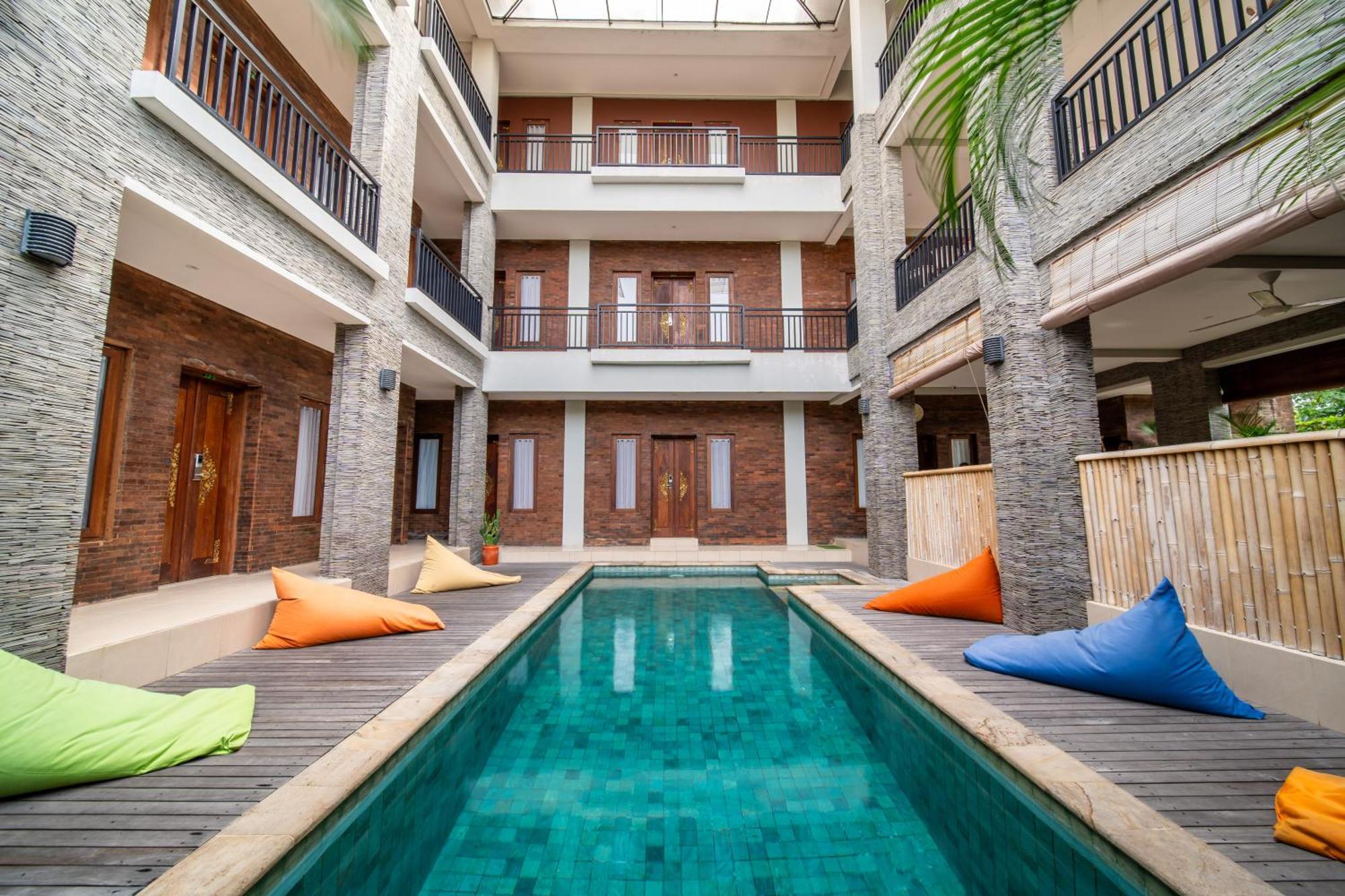 Gelatik Bed And Breakfast Seminyak Buitenkant foto