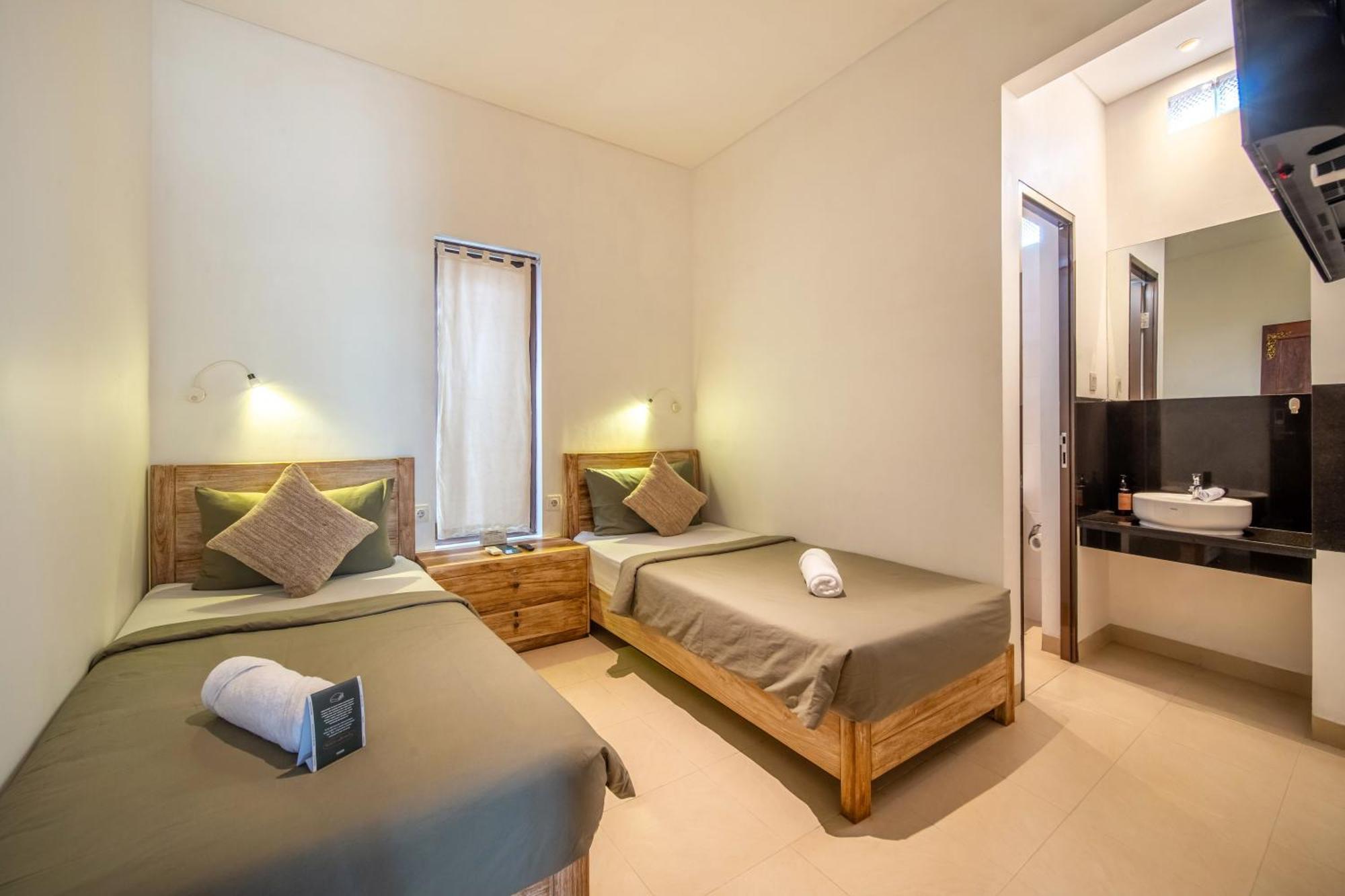 Gelatik Bed And Breakfast Seminyak Buitenkant foto