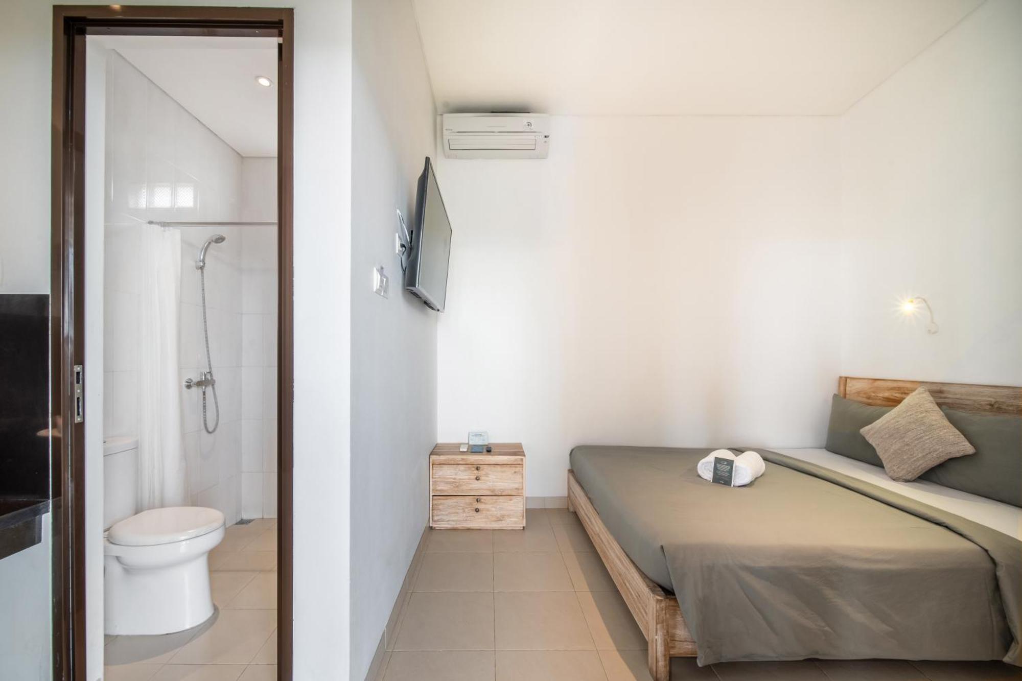 Gelatik Bed And Breakfast Seminyak Buitenkant foto