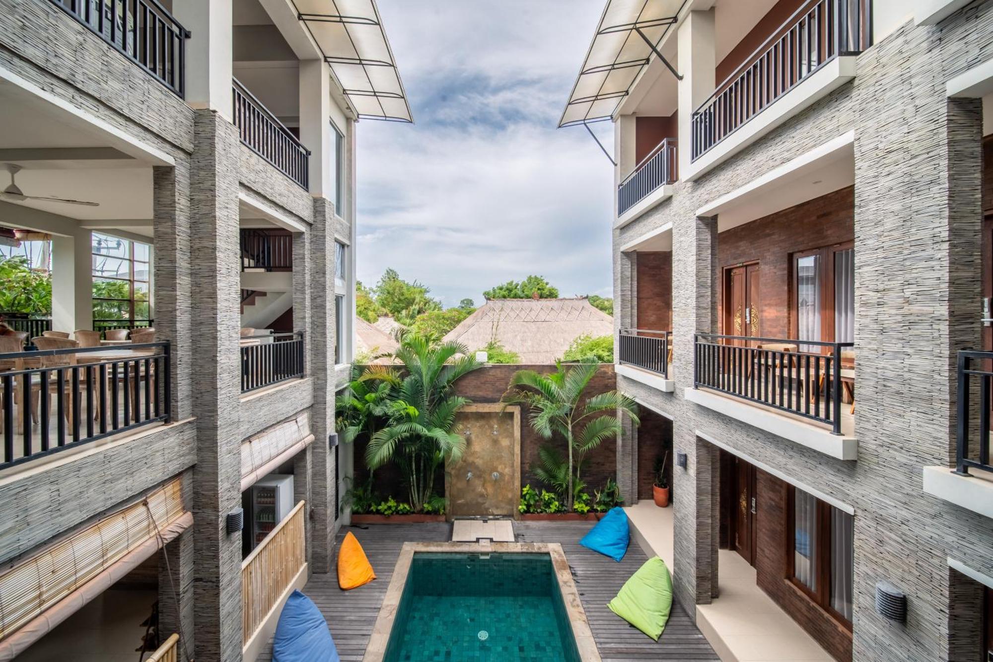 Gelatik Bed And Breakfast Seminyak Buitenkant foto