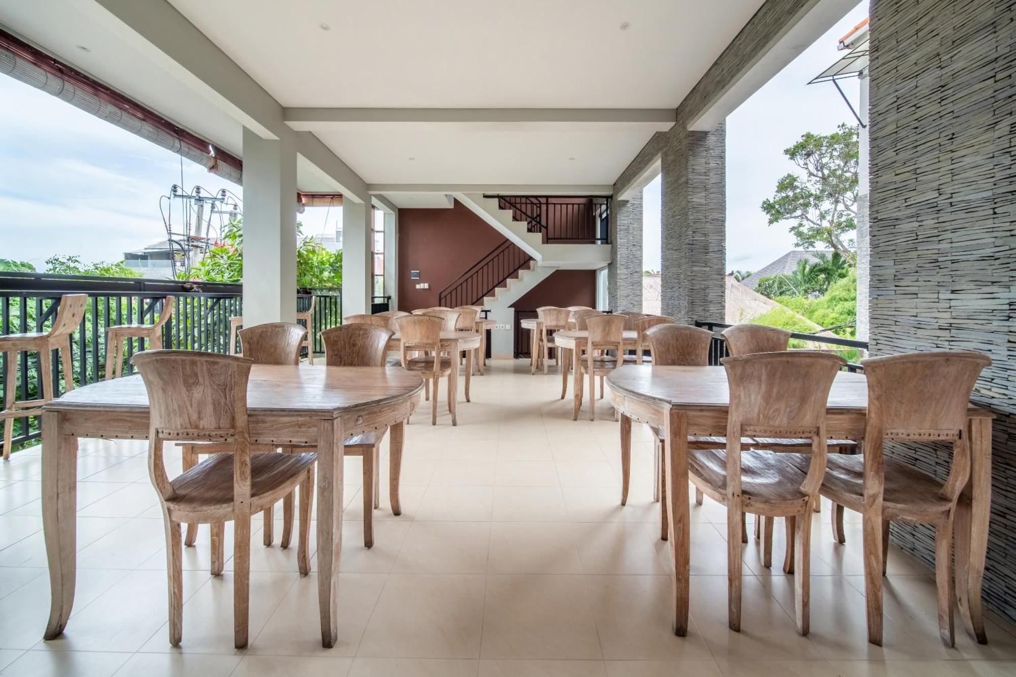 Gelatik Bed And Breakfast Seminyak Buitenkant foto