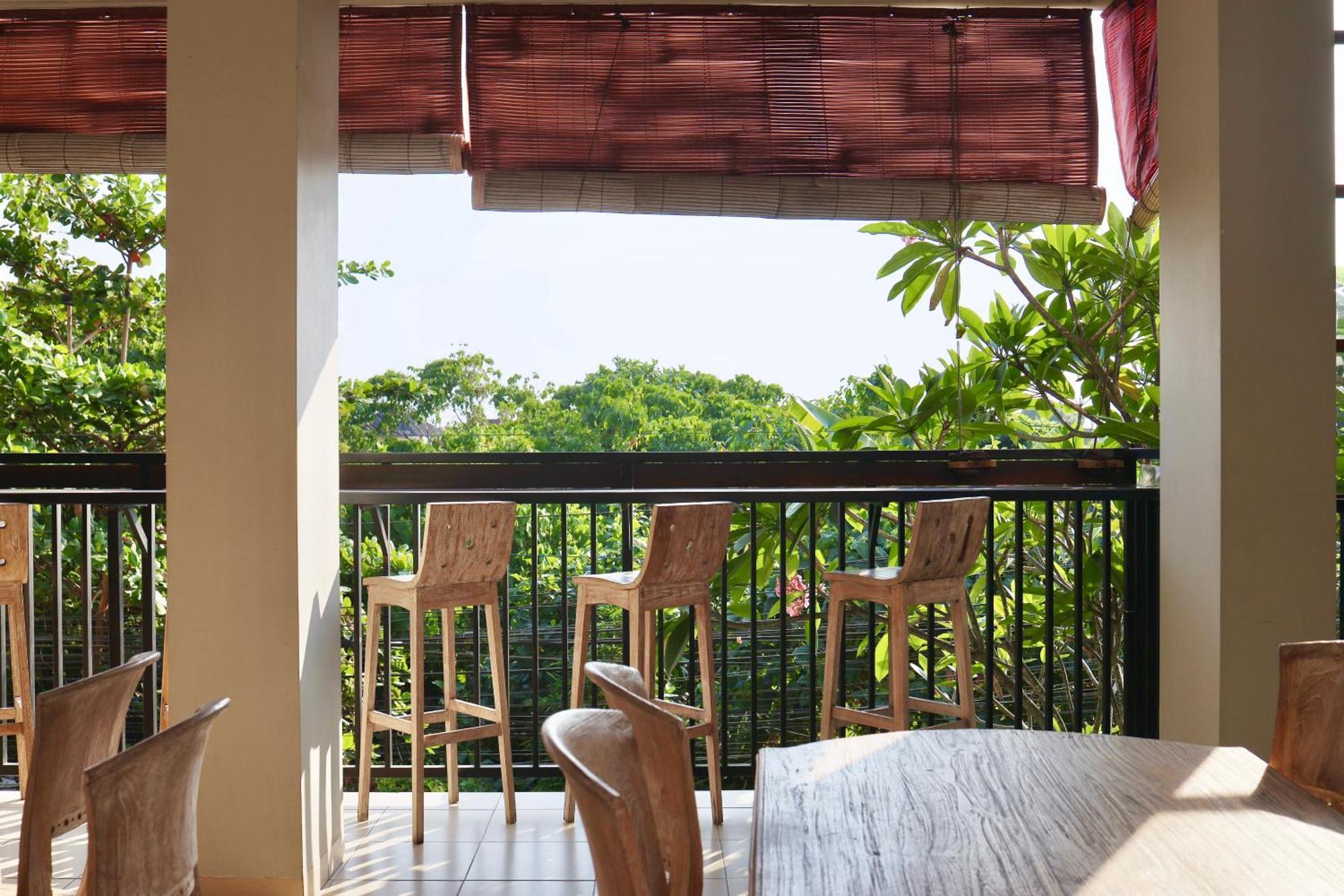 Gelatik Bed And Breakfast Seminyak Buitenkant foto