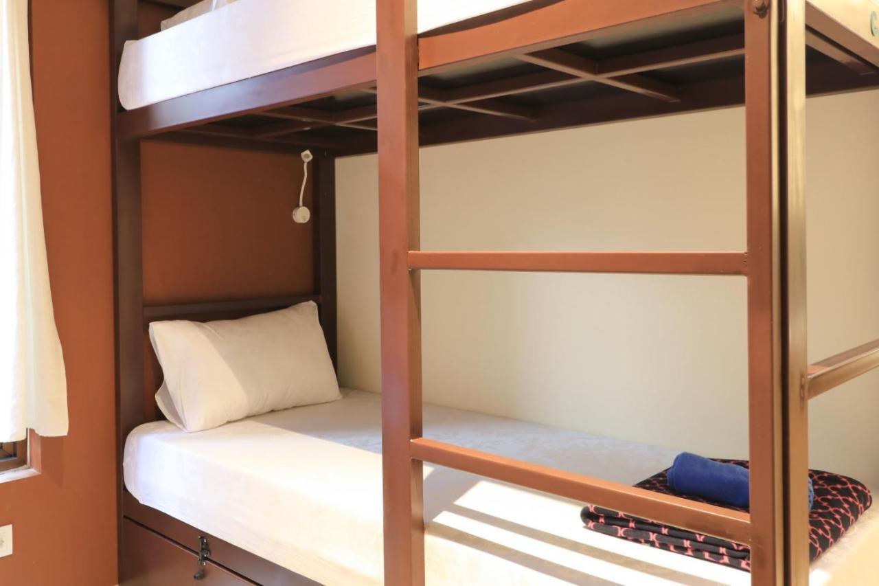 Gelatik Bed And Breakfast Seminyak Buitenkant foto